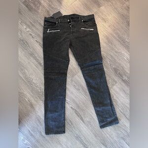 Balmain Slim Fit Ribbed Jeans New W/Tags. Size 36
